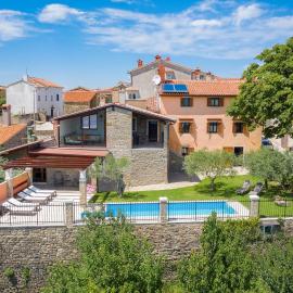 Holiday Home Zamask