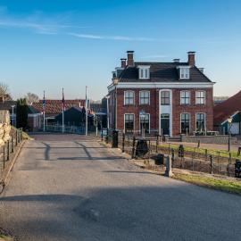 Hotel-Restaurant Termunterzijl, hótel í Termunterzijl