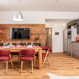 Apartments Greisslerei, viešbutis mieste Aichas