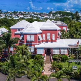 Royal Palms Hotel, khách sạn ở Hamilton