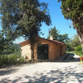 Agriturismo Ardizio 43, ξενοδοχείο στο Πέζαρο