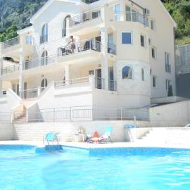 Wonderful 2 bedroom With Beautiful Views apartments in Kotor Vista