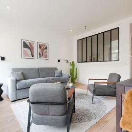 Luxury Residence - Paris South: Montrouge şehrinde bir otel
