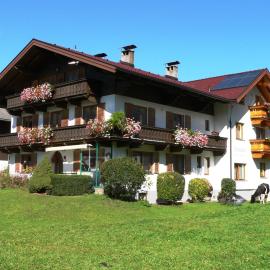 Ehstandhof, Hotel in Uderns