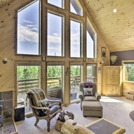 Secluded Fairplay Home w/ Hot Tub & Mountain Views