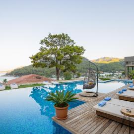 Melanippe Relaxing Hotel -Adults Only, hotel en Karaoz