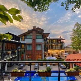 Seventeen Rooms, hotel v destinácii Telavi