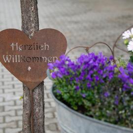 Gut Tausendbachl, hotelli kohteessa Regen