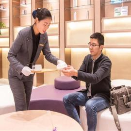 Lavande Hotel Xuzhou People's Square: Xuzhou şehrinde bir otel