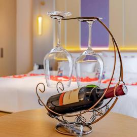 Lavande Hotel Lujiang Zhouyu Avenue, khách sạn ở Lujiang