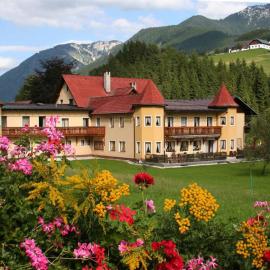 Hotel Waldesruh, hotel u gradu Göstling an der Ybbs