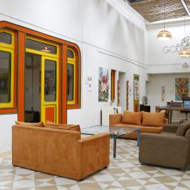 Golden Frog Manizales, hotel a Manizales