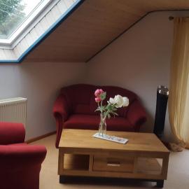 gemütliches Appartement mit Wohnküche und Balkon, hotel in Salem
