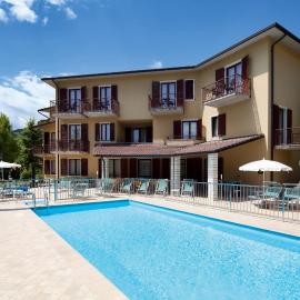 Hotel Astra, hotell i Tignale