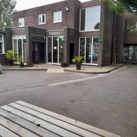 The Avenue Club and Lodge, hótel í Birmingham
