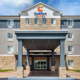 Comfort Suites Clarksville near Governors Square Mall, hotel v destinácii Clarksville