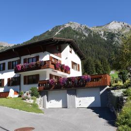 Hof Kurzamann, hotell i Klösterle am Arlberg