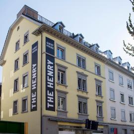 The Henry Self Check-In Guesthouse, hotell Zürichis