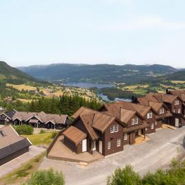 New and Exclusive Cottage in Voss with a great view: Skulestadmo şehrinde bir otel