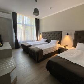 Comfort Guest Rooms, hotel a Kazanlŭk
