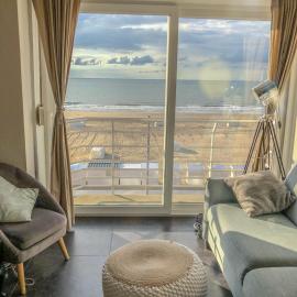 De Zandkorrel - Amazing seaview, Hotel in Wenduine