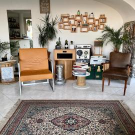 Black Market Hotel, Hotel in Ischia Town