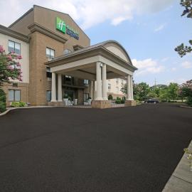 Holiday Inn Express Troutville-Roanoke North by IHG, hotel en Troutville