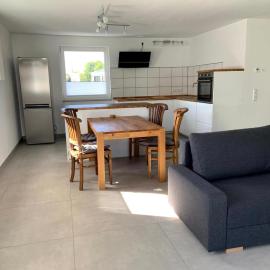 Ferienwohnung im Stadtzentrum, hotel u gradu Henigsdorf