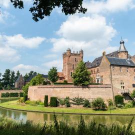 Kasteel Huis Bergh, hotel sa s-Heerenberg