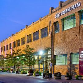 Crowne Plaza Indianapolis-Dwtn-Union Stn by IHG, hotel di Indianapolis
