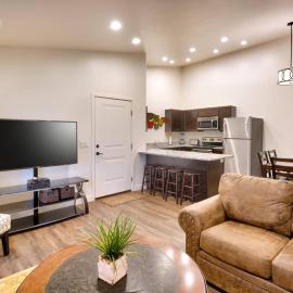 5I Cozy Family Friendly Moab Condo，位于摩押的酒店