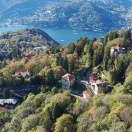 B&B Villa Mirandola, хотел в Брунате