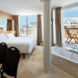 B&B HOTEL Tarragona Centro Urbis โรงแรมในตาร์ราโกนา