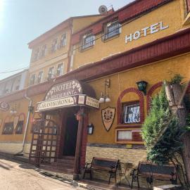 Aranykorona Hotel, hotel i Miskolc
