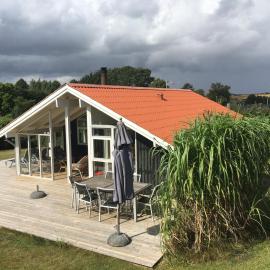 Two-Bedroom Holiday Home for 6 in Vemmingbund, hotelli kohteessa Broager