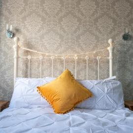 Clovelly Guest House, hotel in Lyme Regis