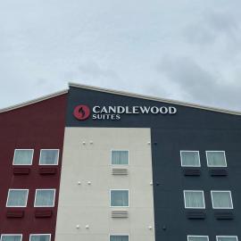 Viesnīca Candlewood Suites La Porte by IHG pilsētā Laporta
