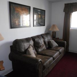 Oak Square 309