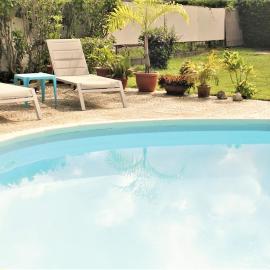 TAHITI - Sanny's Place Room & Pool