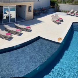 Apartment Maki with new Pool Nin