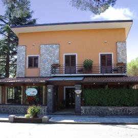 Hotel Alle Pendici、ニコロージのホテル