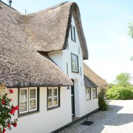 FÖHRIENHAUS stilvolle 5 Sterne Einheiten in ruhiger Marschrandlage auf Föhr für Gäste, die das Besondere schätzen, gerne auch mit Hund, hotel sa Midlum