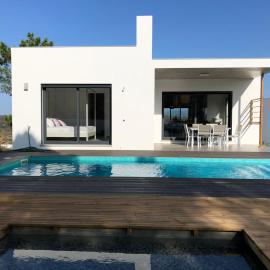 Cairnvillas - Villa Solar C37 Luxury Villa with Swimming Pool near Beach, hotel in Aljezur