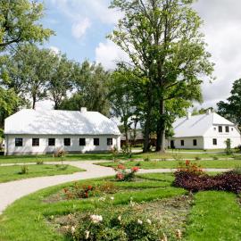 Zyplių Dvaro Oficina Viešbutis, hotel u gradu 'Lukšiai'
