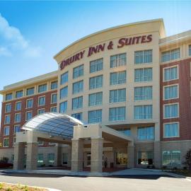 Drury Inn & Suites Burlington, hotel u gradu Berlington