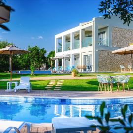 Alonaki Resort, hotel u Prevezi