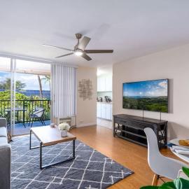 Steps to Charley Young Beach, Ocean Views, Pool Retreat, hotel i Kihei