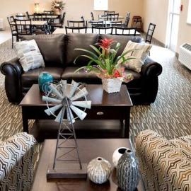 Viesnīca Cornerstone Inn & Suites Oelwein Olvainā
