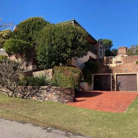 "C" Cottage overlooking the Bushmans River