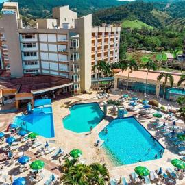 Flats termais em condomínio Apart Hotel de águas termais, hotel en Gravatal